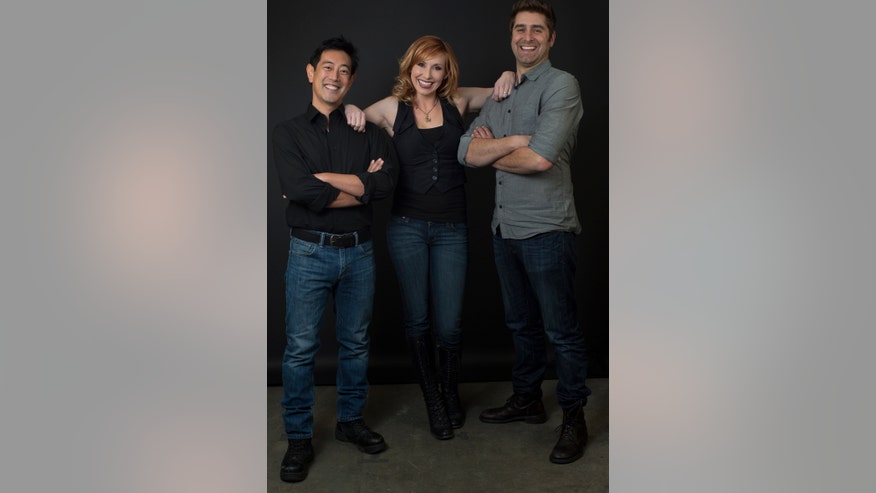 mythbusters hosts.jpg